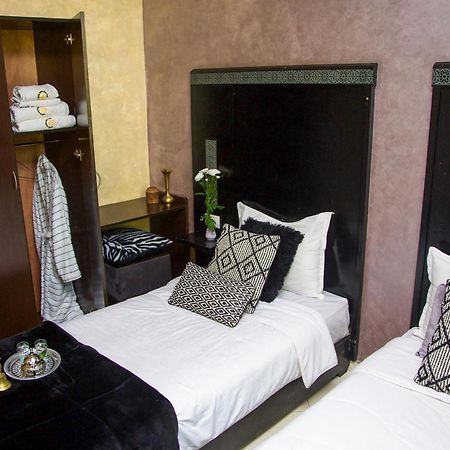 Hotel Vents Des Iles Есувейра Екстериор снимка