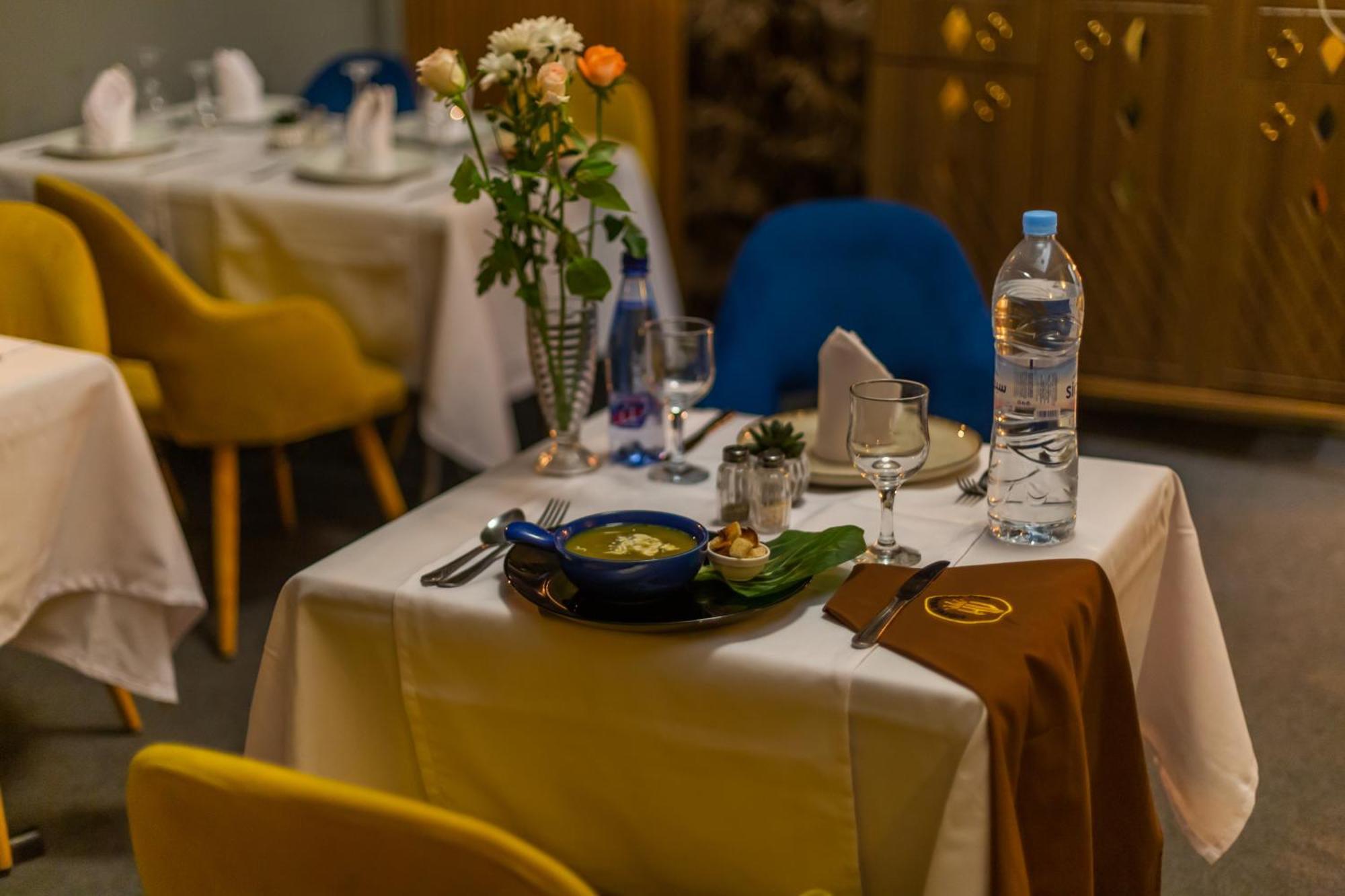 Hotel Vents Des Iles Есувейра Екстериор снимка