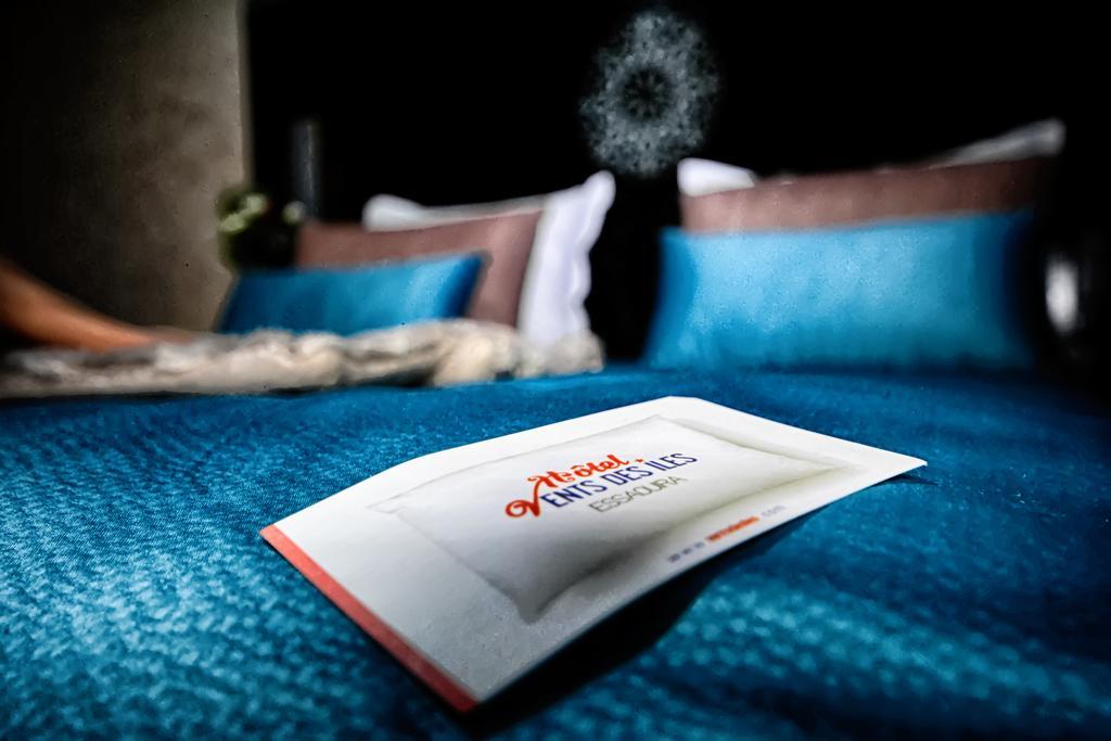 Hotel Vents Des Iles Есувейра Екстериор снимка